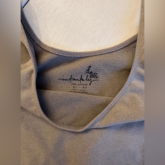 Free People Intimately Light Gray Cropped Tank Top Size XS/S - Picture 3 of 3